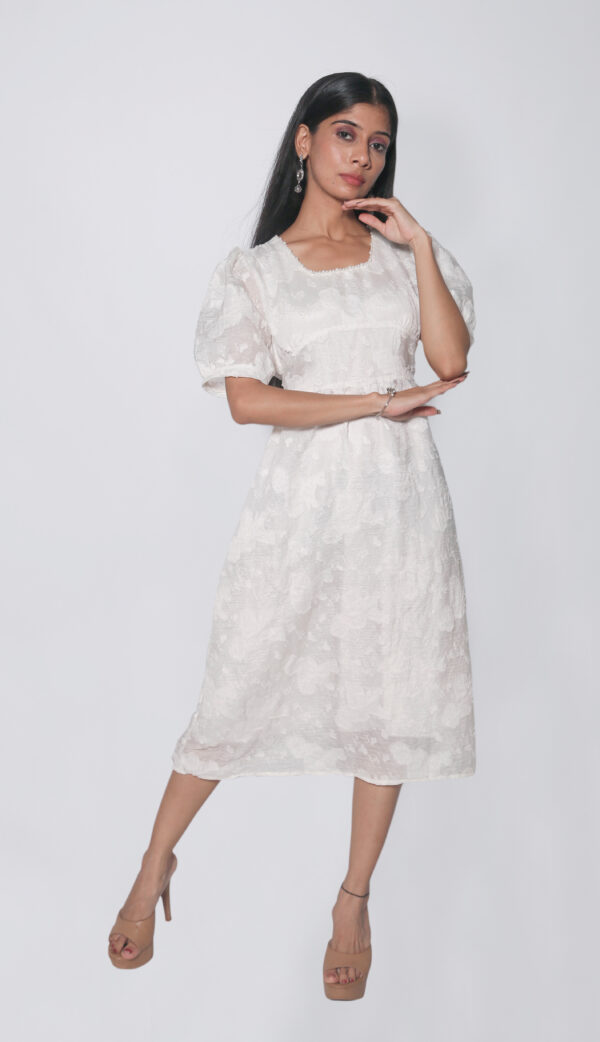 WHITE CHIFFON ONE PIECE - Image 2