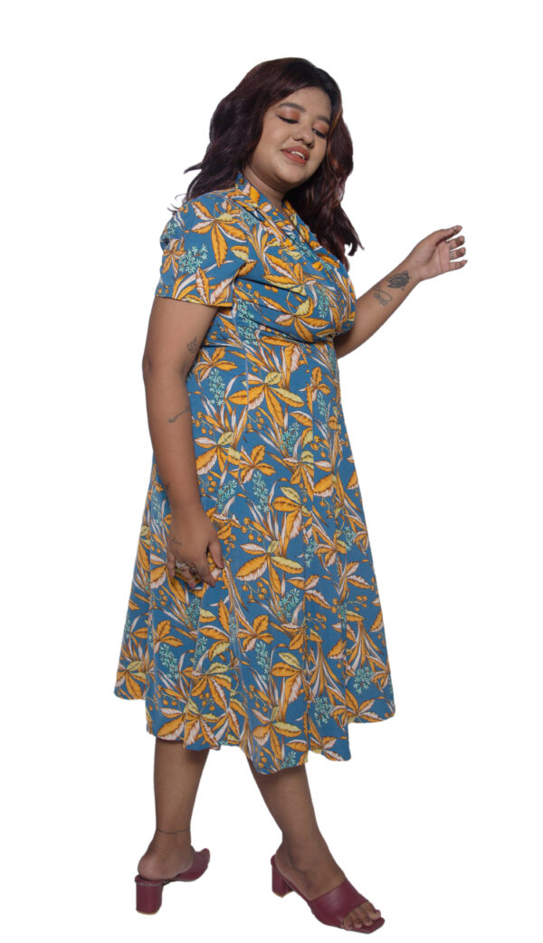 COTTON FLORAL ONE PIECE WITH KNEE SLIT - Image 4