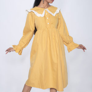 LIGHT YELLOW EVENING GOWN