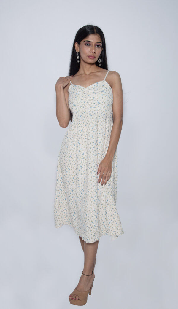 WHITE FLORAL SLEEVELESS GOWN - Image 2