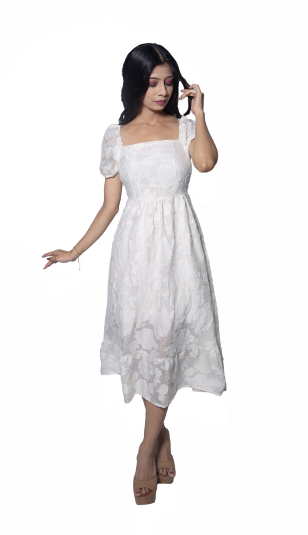 WHITE FLORAL CREPE ONE PIECE - Image 2