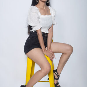 WHITE COTTON CROP TOP